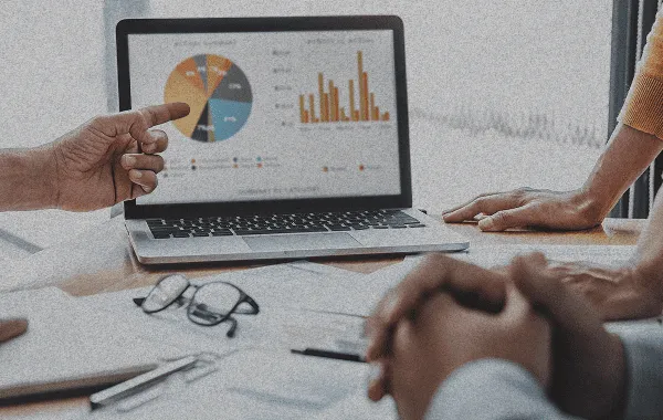 戦略を実現するプロフェッショナル体制